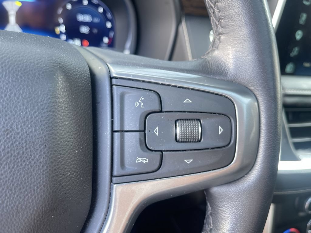 Used 2023 Chevrolet Tahoe Premier w/ Advanced Technology Package AWD/4WD image 12