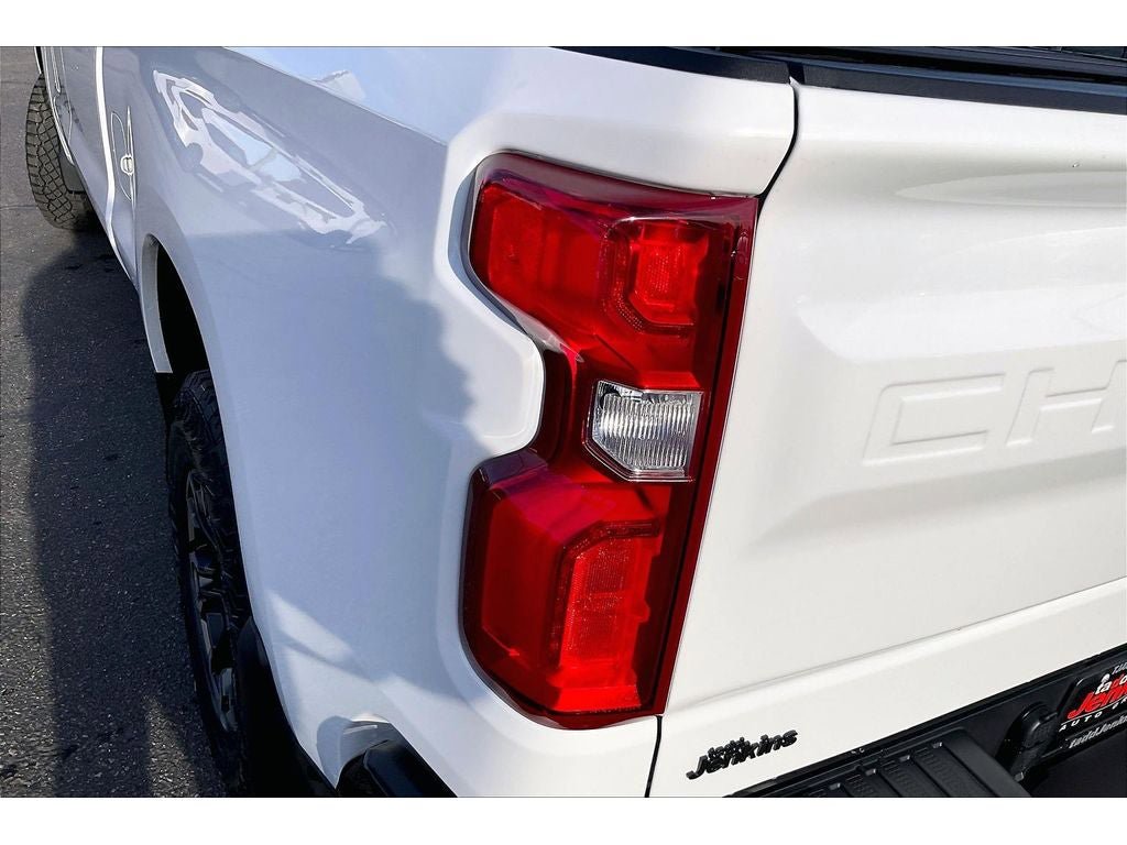 Used 2025 Chevrolet Silverado 1500 LT Trail Boss image 29