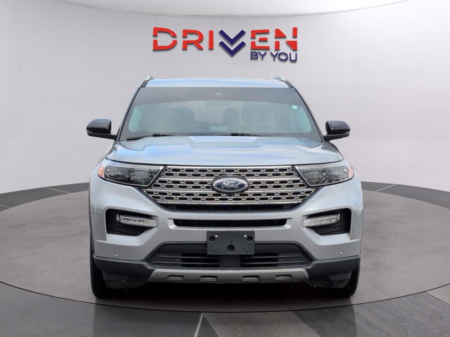 Used 2023 Ford Explorer Limited w/ Limited Technology Package image 8