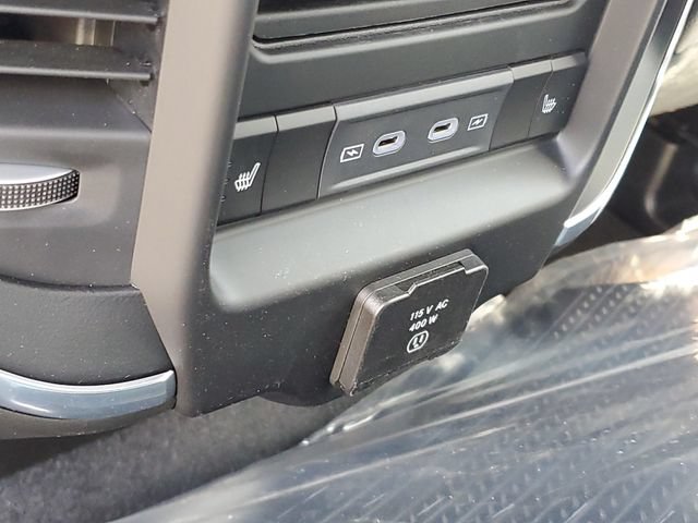 New 2026 RAM 1500 Laramie w/ Sport Appearance Package AWD/4WD image 11