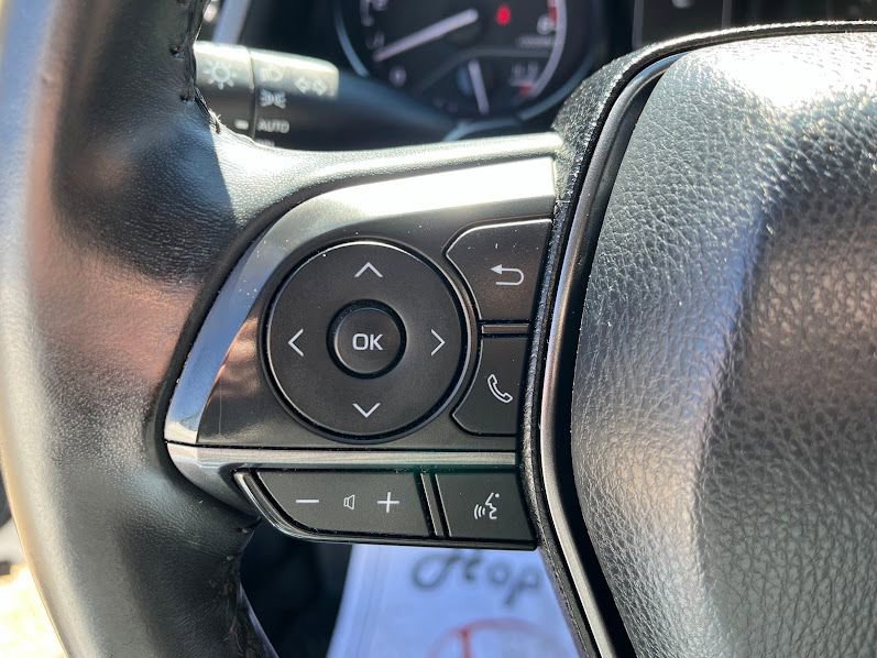 Used 2023 Toyota Camry SE image 14