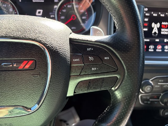 Used 2019 Dodge Charger SXT AWD/4WD image 12