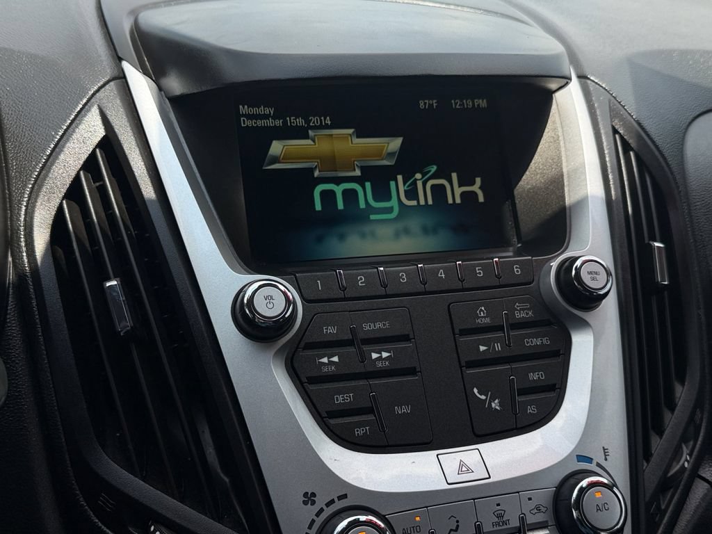 Used 2016 Chevrolet Equinox LTZ w/ Enhanced Convenience Package FWD image 26