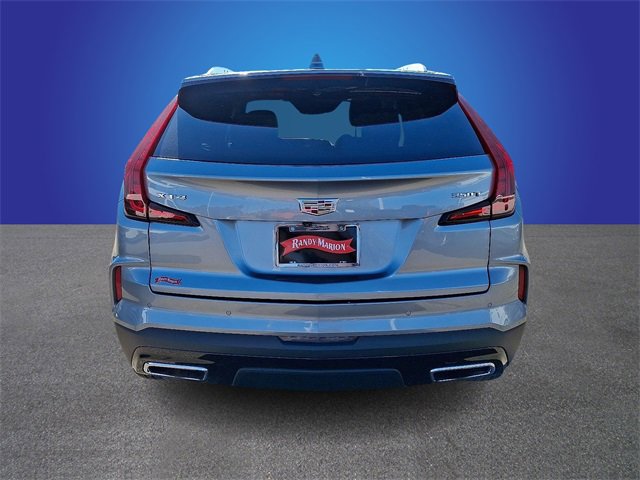 Used 2024 Cadillac XT4 Premium Luxury image 6