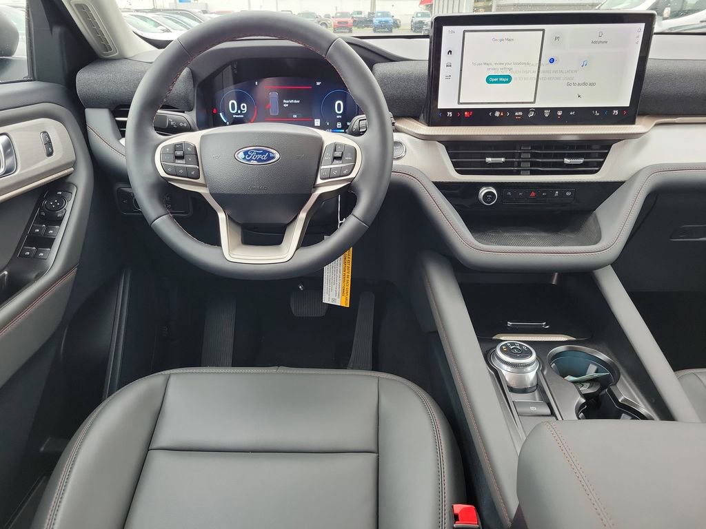 New 2025 Ford Explorer Active w/ Active Comfort Package image 12