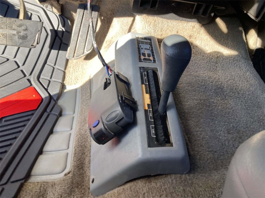 Used 1998 Chevrolet Silverado 1500 Base w/ Preferred Equipment Group 2 image 19