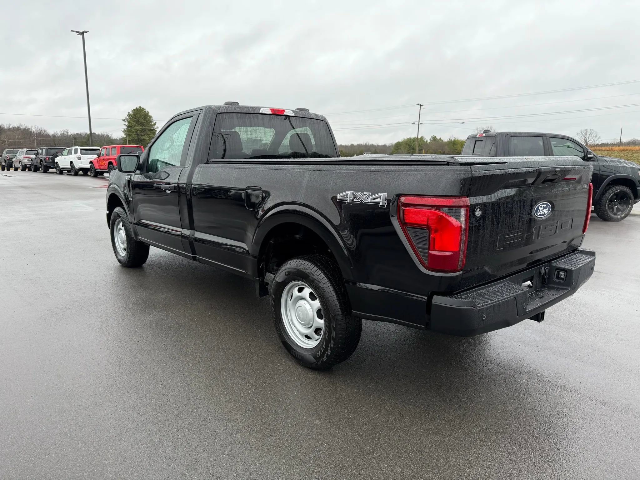 Used 2024 Ford F150 XL image 3