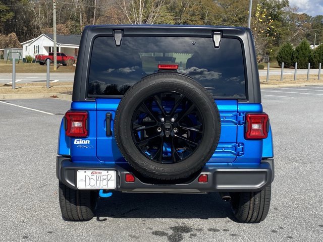 Used 2022 Jeep Wrangler Unlimited Sahara w/ Cold Weather Group image 5