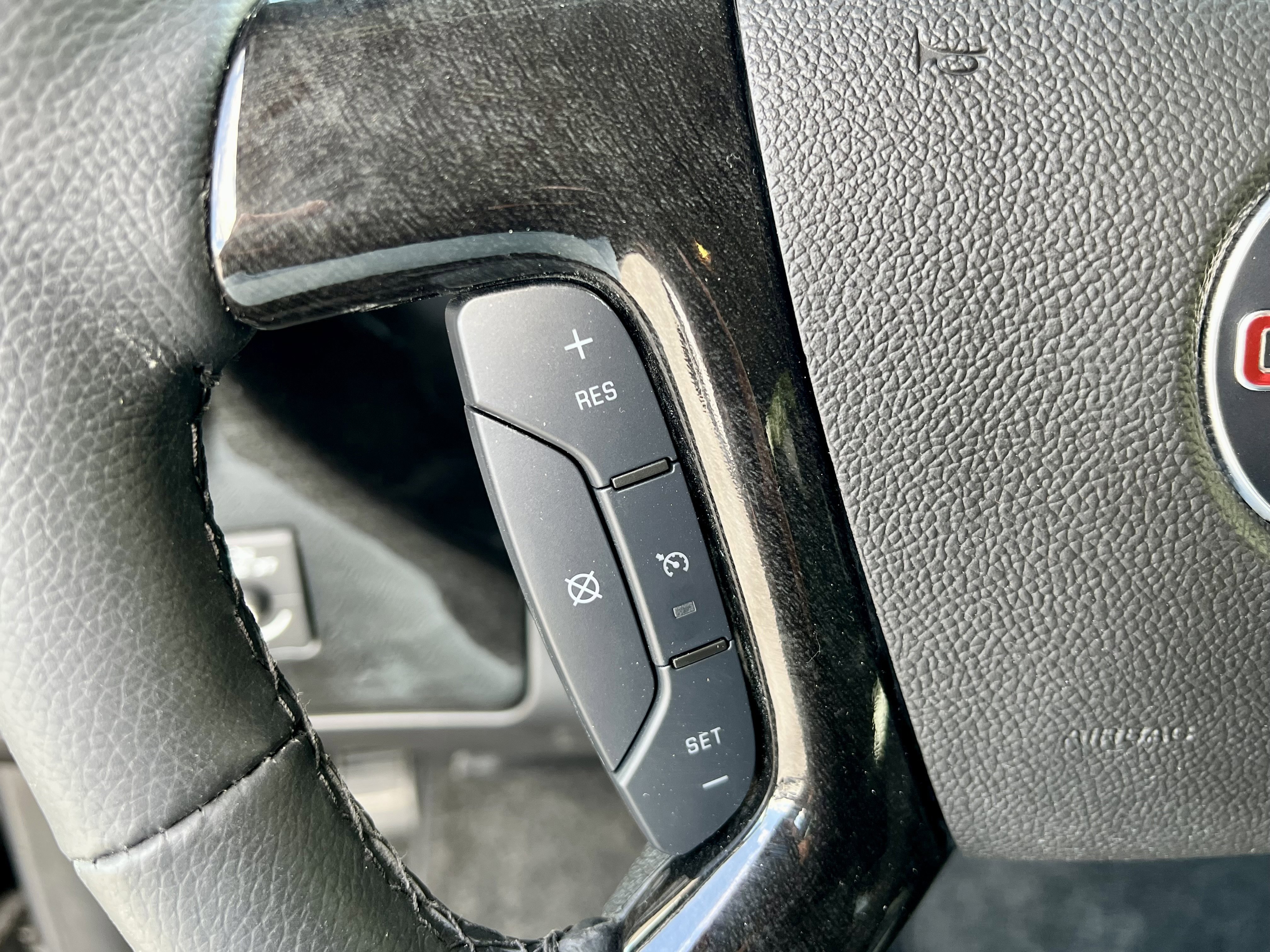 New 2026 GMC Savana 2500 Extended RWD image 13