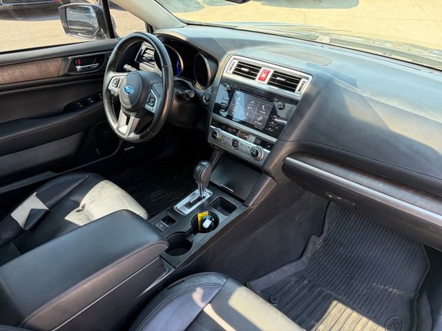 Used 2017 Subaru Outback 3.6R Limited image 20