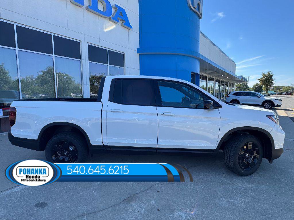New 2026 Honda Ridgeline Black Edition image 8