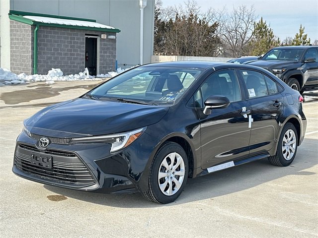 New 2026 Toyota Corolla LE image 2