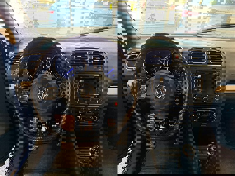 Used 2012 Volkswagen Golf R 2-Door image 28