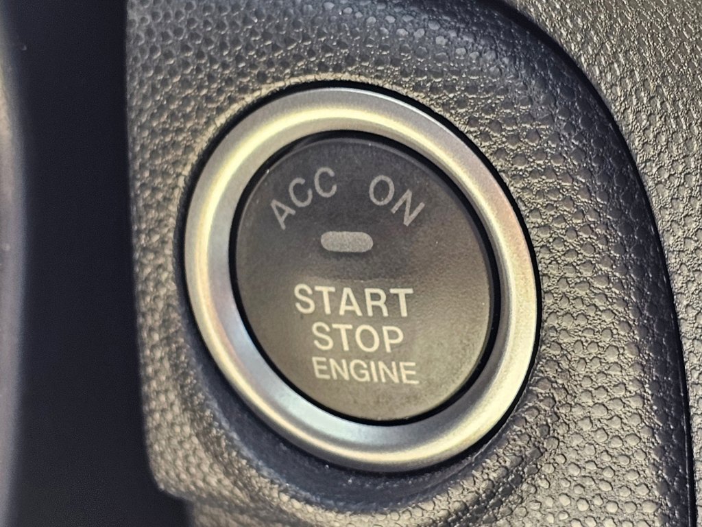 Used 2013 MAZDA MAZDA3 i Touring image 7