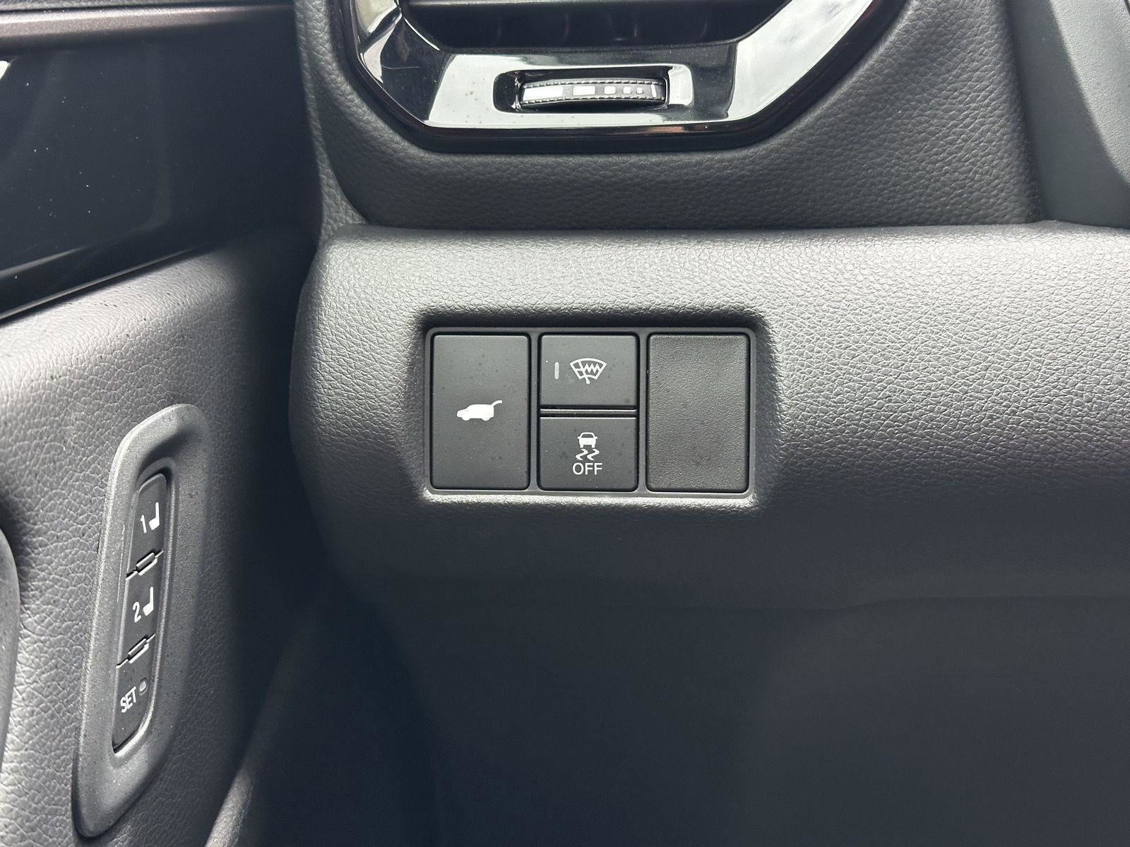 Certified 2025 Honda Pilot TrailSport image 27