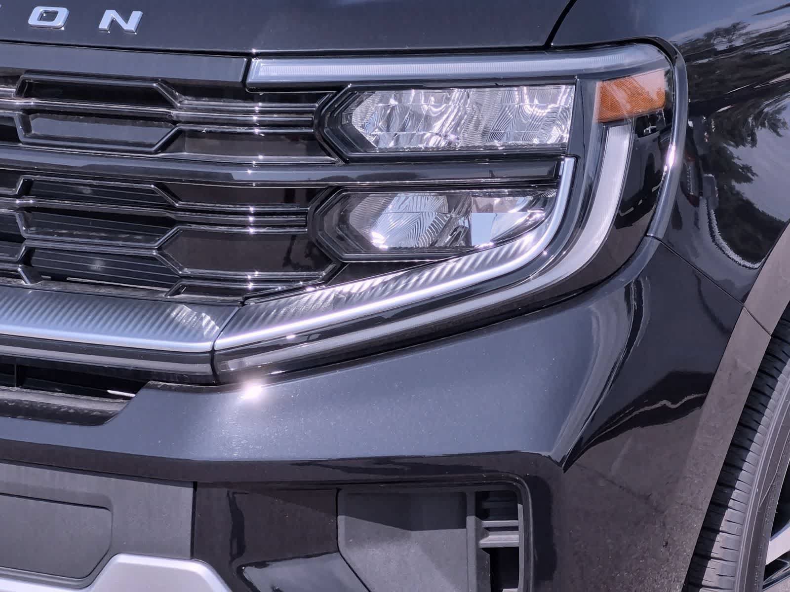 New 2025 Ford Expedition Platinum w/ Platinum Ultimate Package AWD/4WD image 11