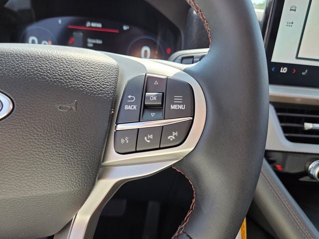 New 2026 Ford Explorer Active RWD image 23