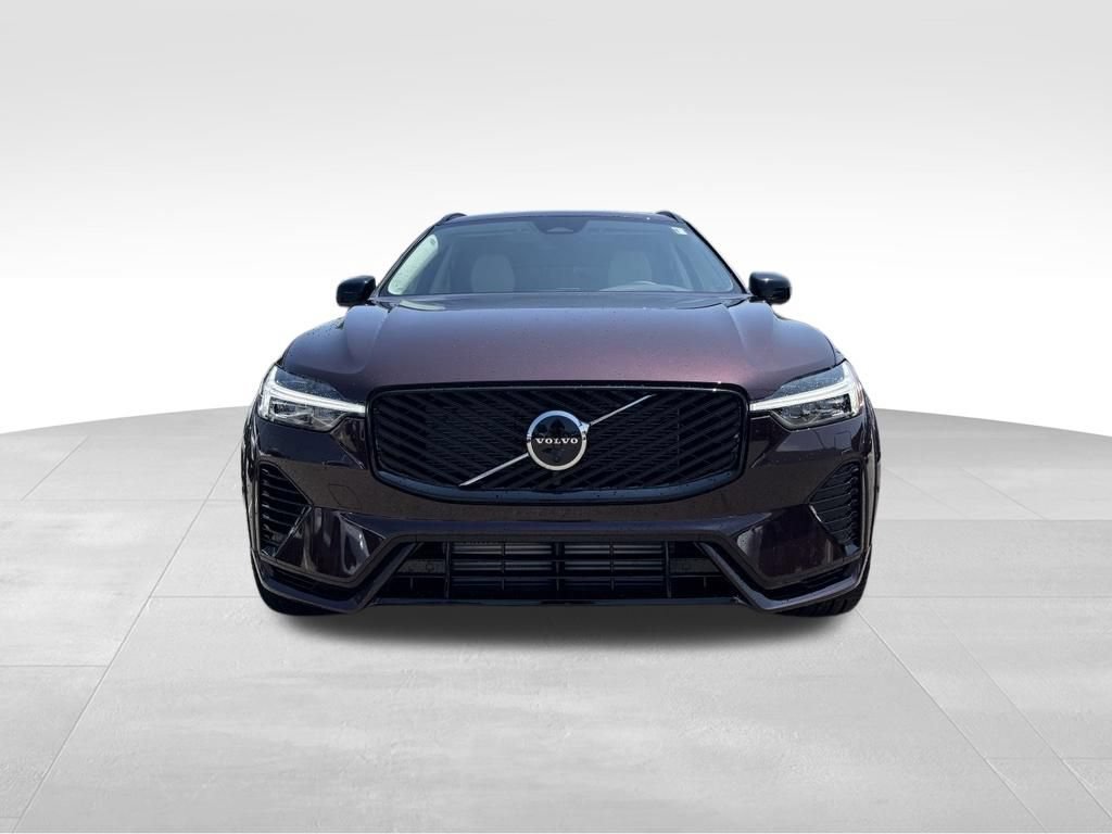 New 2026 Volvo XC60 T8 Ultra w/ Climate Package AWD/4WD image 8