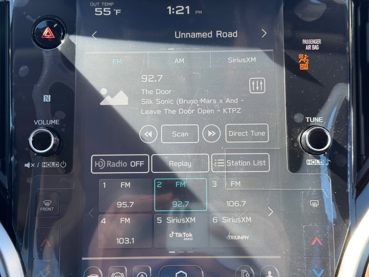 Certified 2025 Subaru Outback Touring XT w/ Tech Package 2 image 22