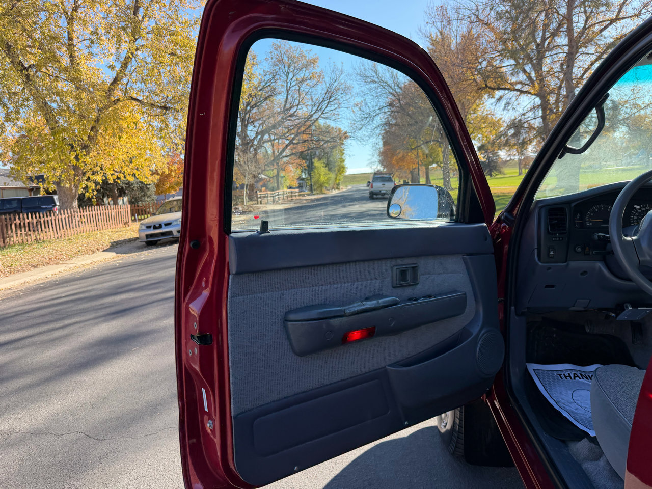 Used 1999 Toyota Tacoma 4x4 Xtracab V6 image 11