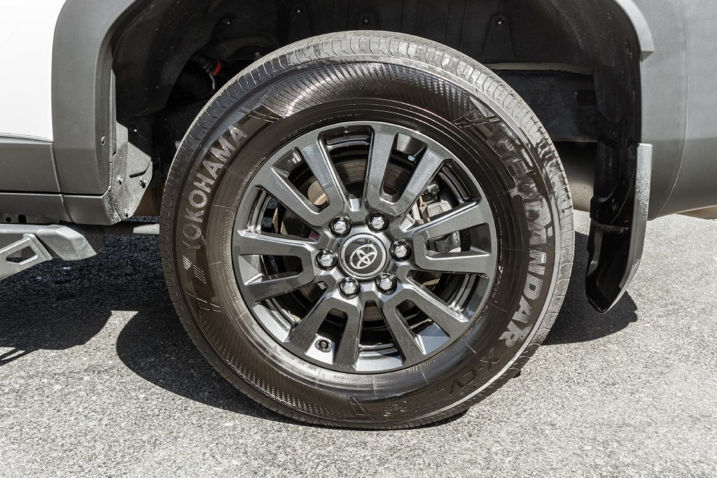 Used 2024 Toyota Land Cruiser 1958 AWD/4WD image 33