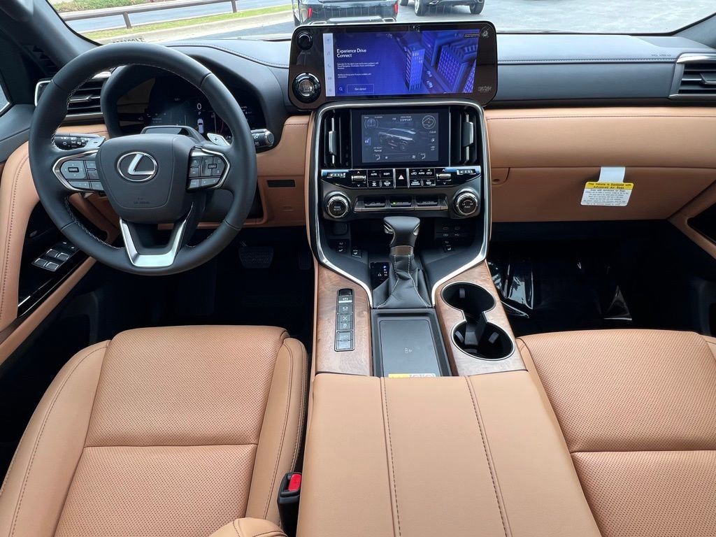 New 2026 Lexus LX 600 4WD w/ Premium Package image 7