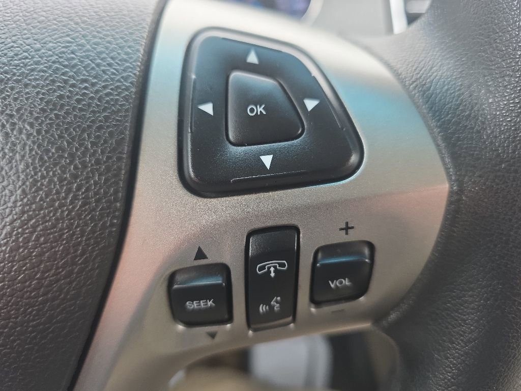 Used 2019 Ford Taurus SE FWD image 18