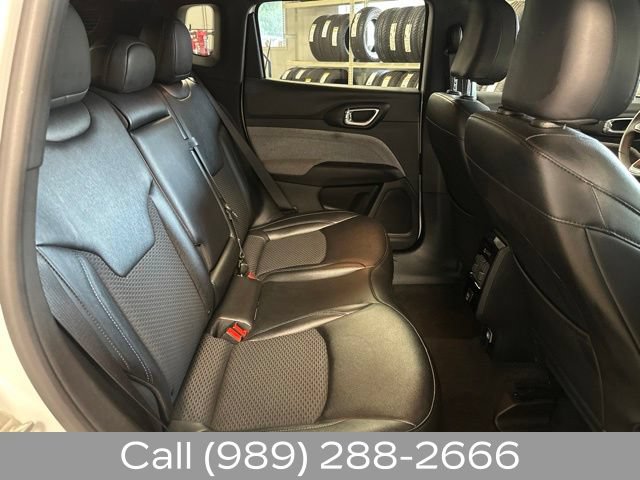 Used 2024 Jeep Compass Latitude AWD/4WD image 16