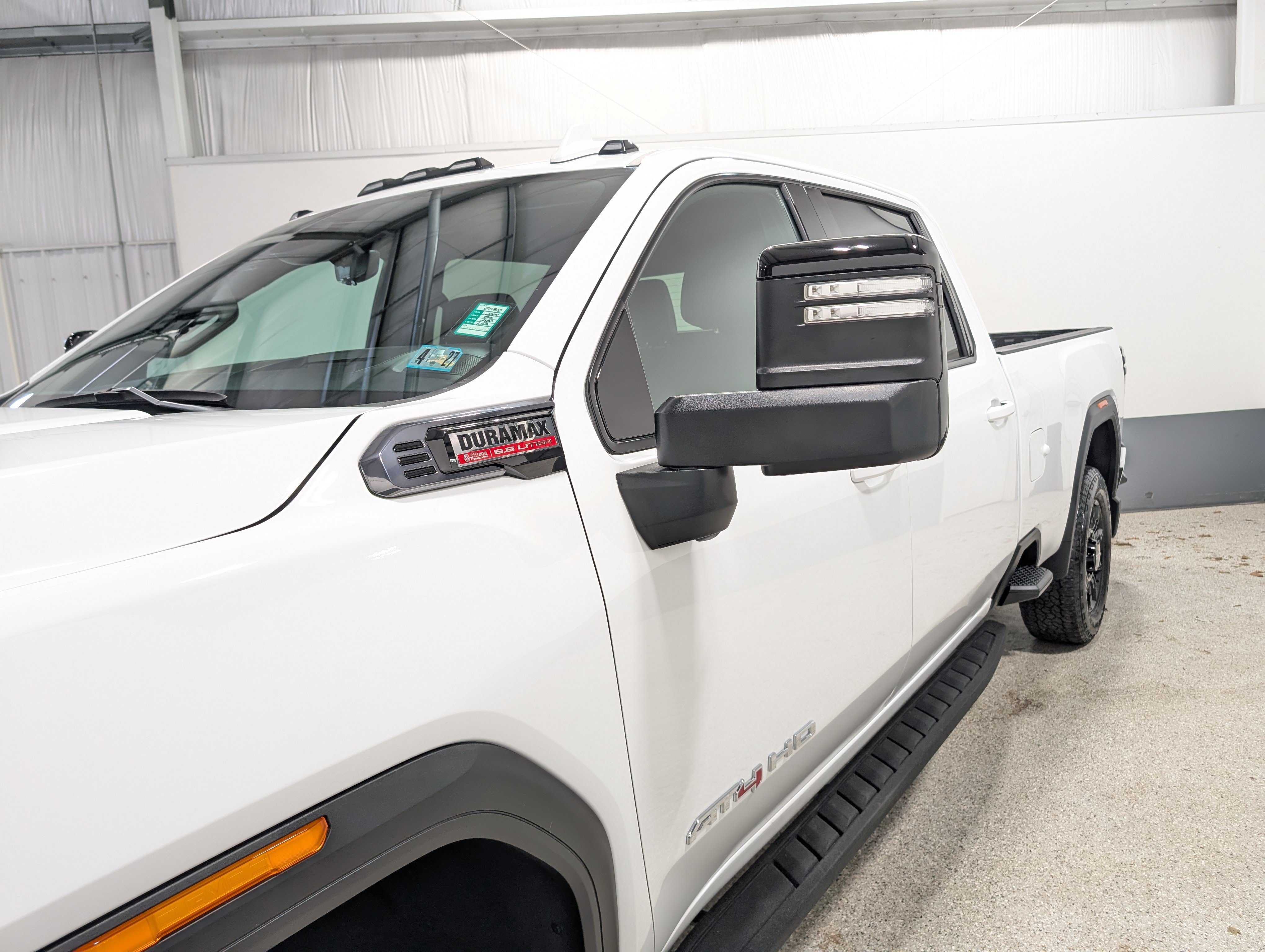 Used 2024 GMC Sierra 2500 AT4 w/ AT4 Premium Plus Package AWD/4WD image 7