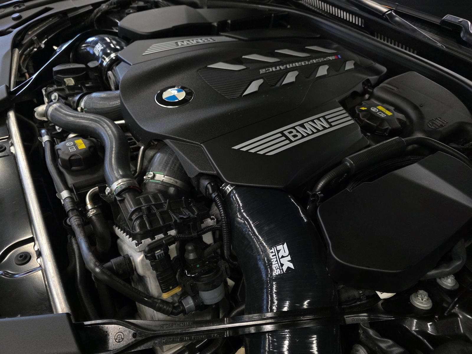 Used 2020 BMW M550i xDrive w/ Executive Package AWD/4WD image 52