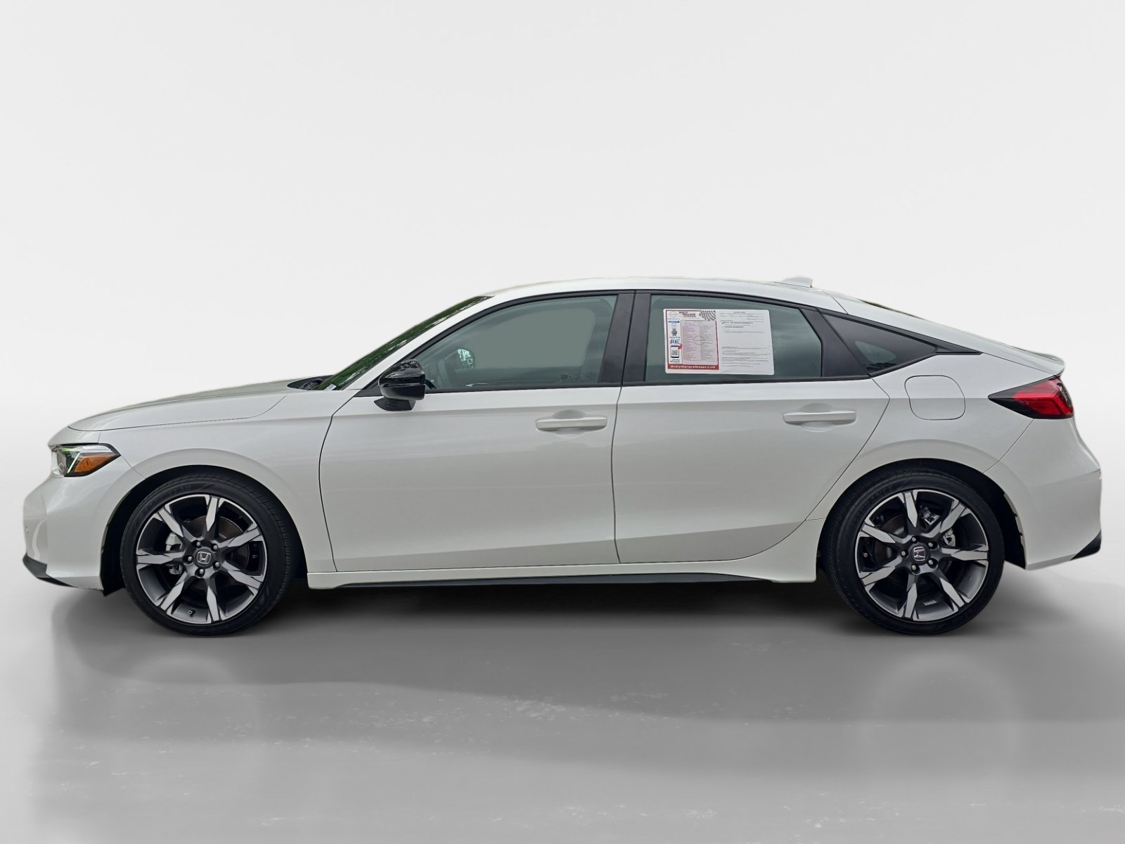 Used 2025 Honda Civic Sport Touring image 2