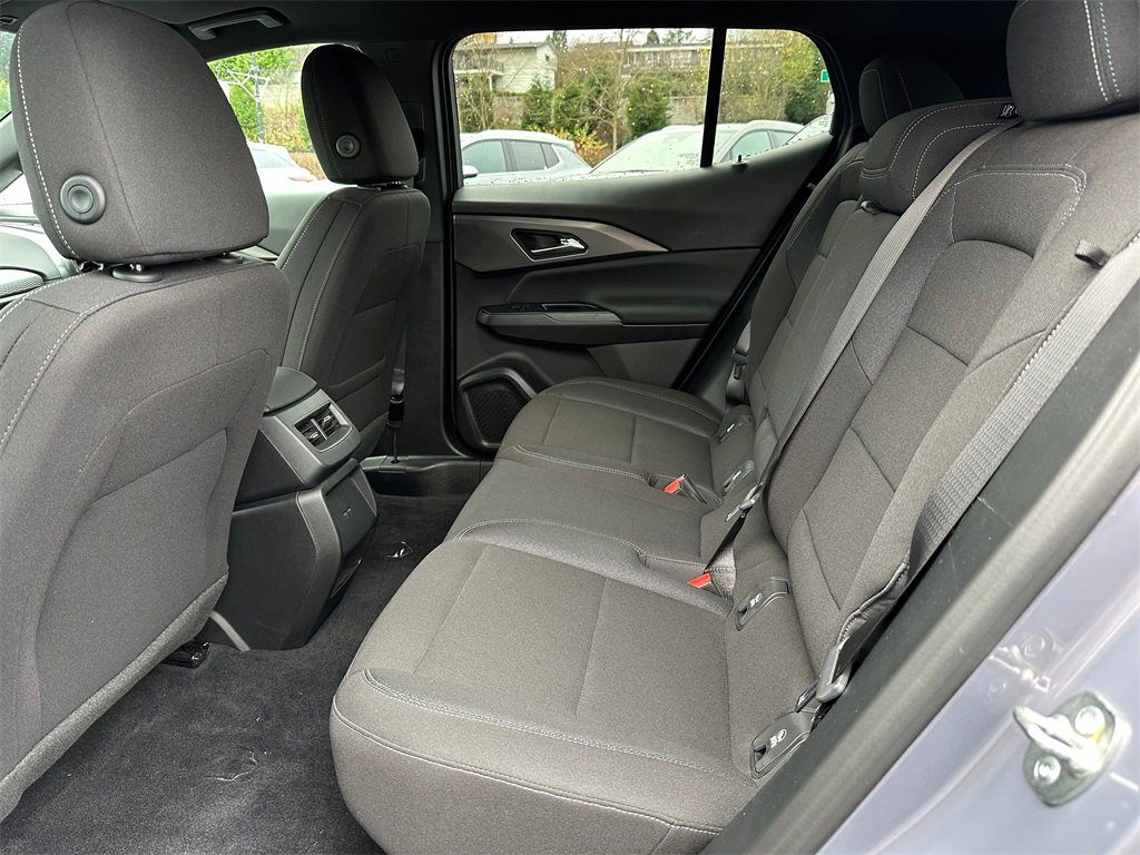 New 2026 Chevrolet Equinox EV LT image 15