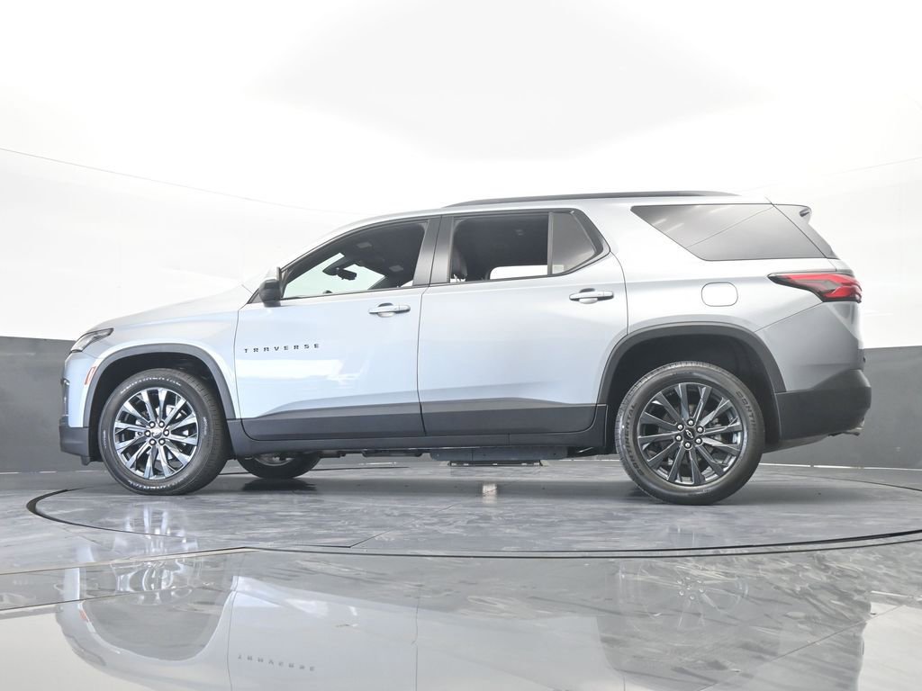 Used 2023 Chevrolet Traverse RS image 66