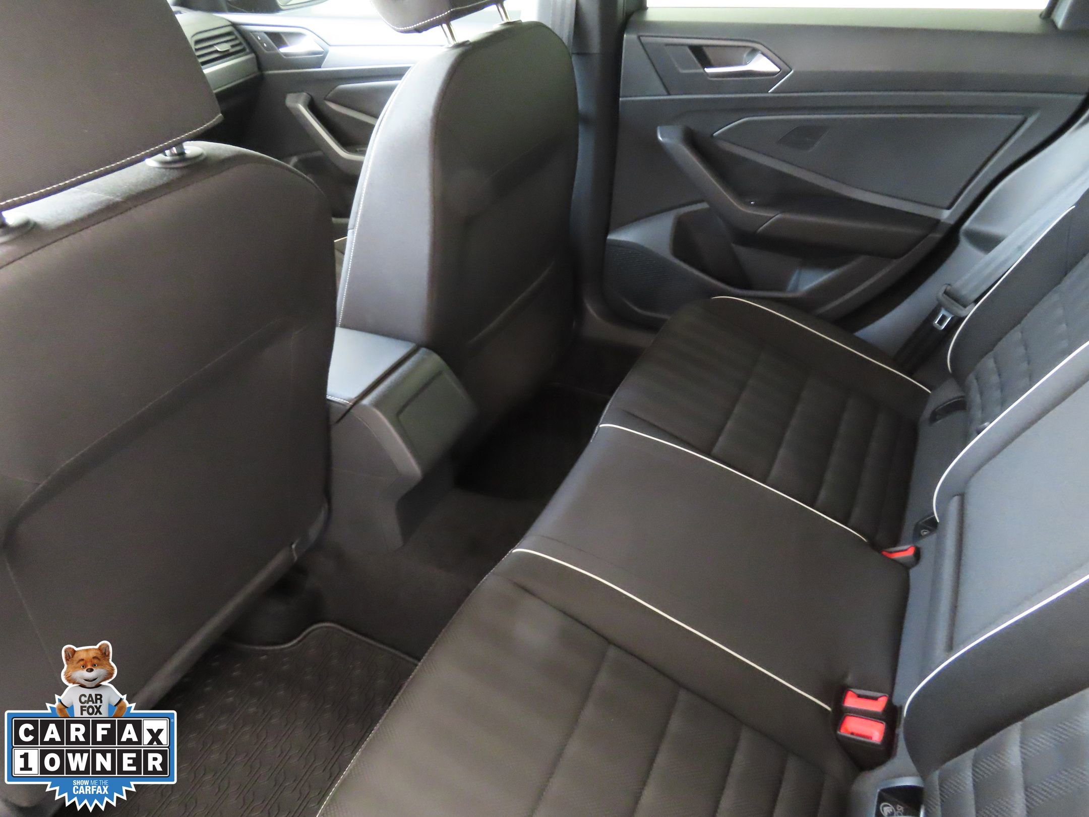 Used 2024 Volkswagen Jetta Sport image 23