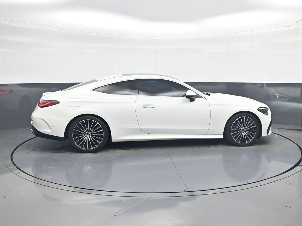 Used 2024 Mercedes-Benz CLE 300 4MATIC Coupe image 8