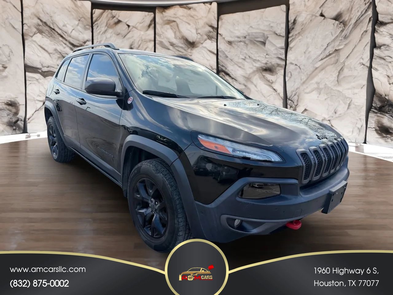 Used 2015 Jeep Cherokee Trailhawk w/ Comfort/Convenience Group image 2
