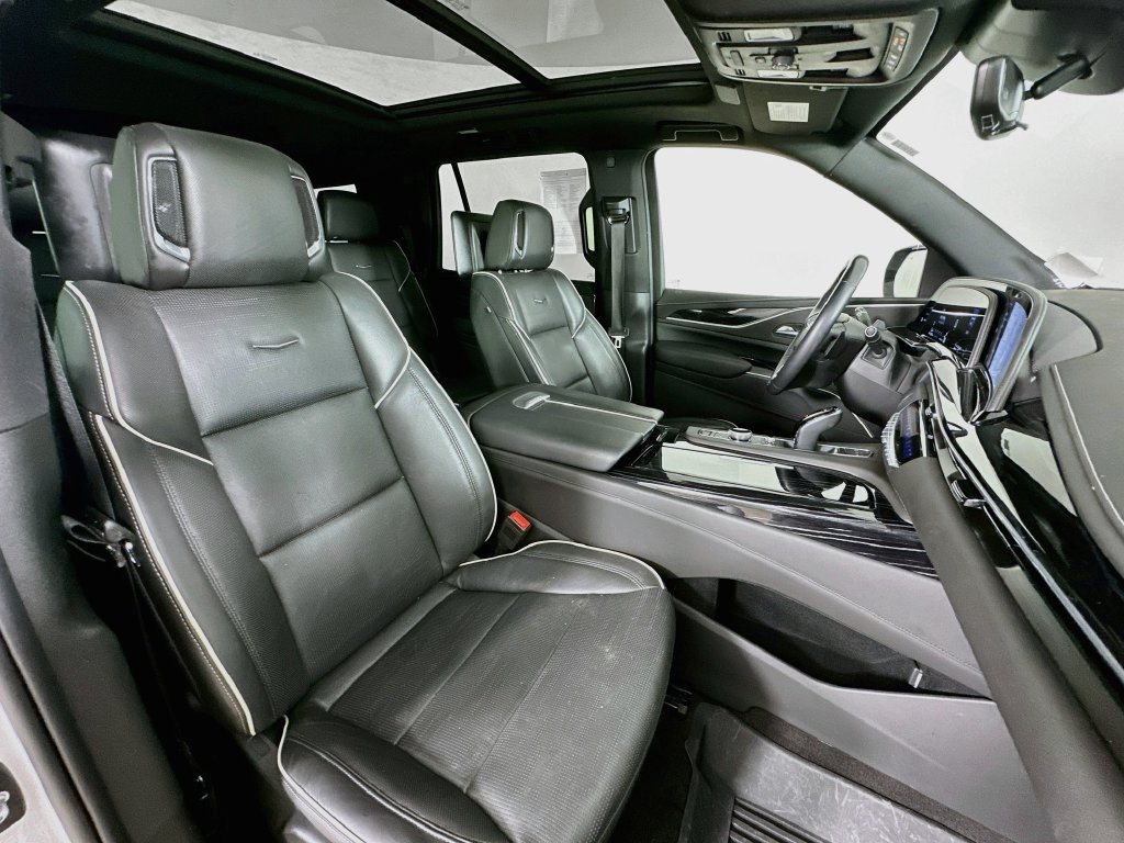 Certified 2023 Cadillac Escalade Sport AWD/4WD image 38