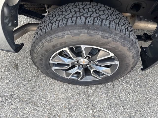 Certified 2025 Chevrolet Silverado 1500 LT image 22