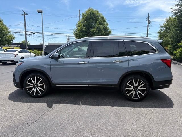 Used 2022 Honda Pilot Touring image 2