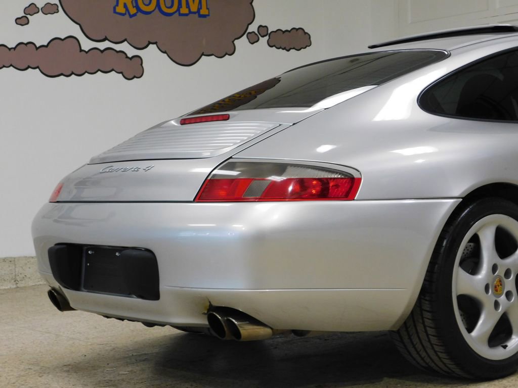 Used 2001 Porsche 911 Carrera 4 image 80