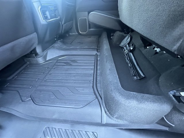 New 2026 GMC Sierra 1500 SLT image 25