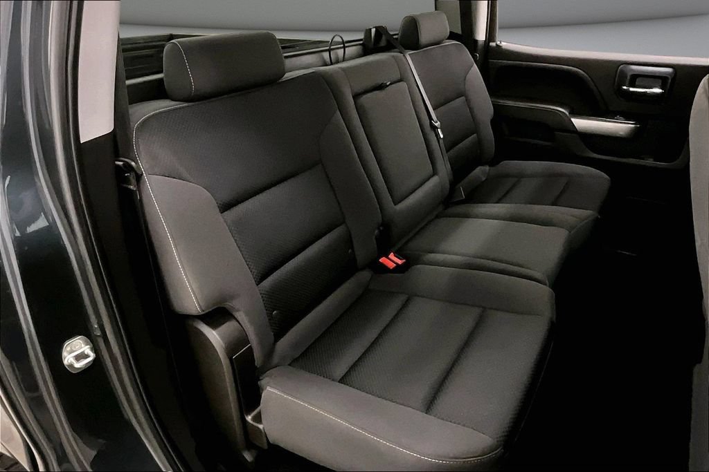 Used 2018 Chevrolet Silverado 1500 LT w/ All Star Edition AWD/4WD image 26