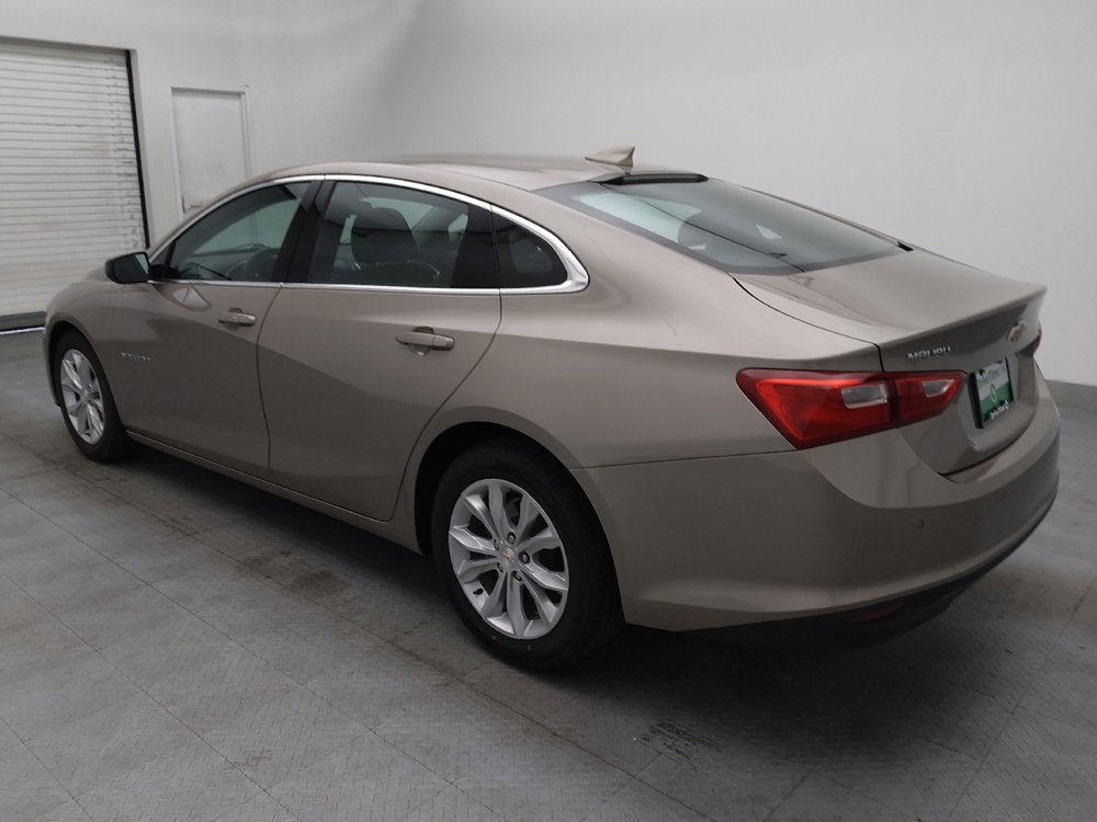 Used 2024 Chevrolet Malibu LT image 3