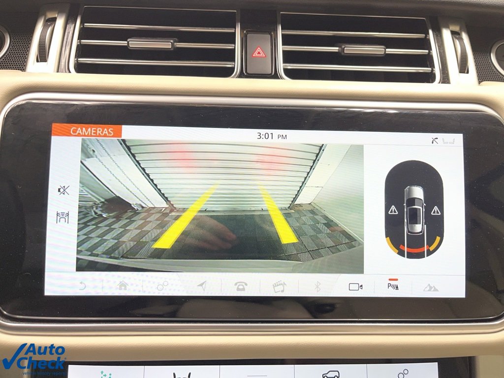 Used 2022 Land Rover Range Rover Westminster Edition image 18