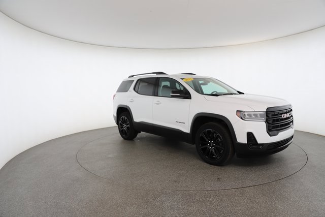 Used 2023 GMC Acadia SLE w/ Driver Convenience Package image 26