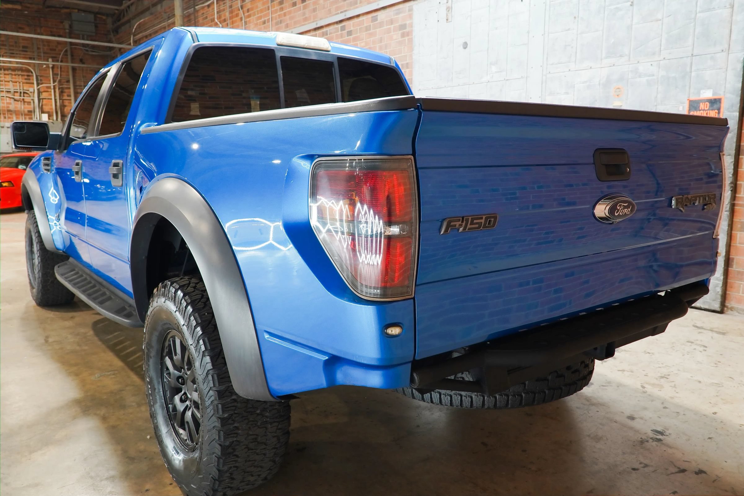 Used 2014 Ford F150 Raptor w/ Equipment Group 801A Luxury AWD/4WD image 19