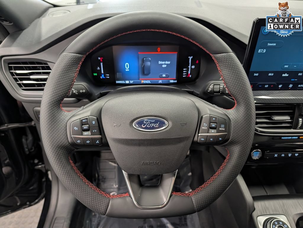 Used 2023 Ford Escape ST-Line w/ Tech Pack #1 AWD/4WD image 22