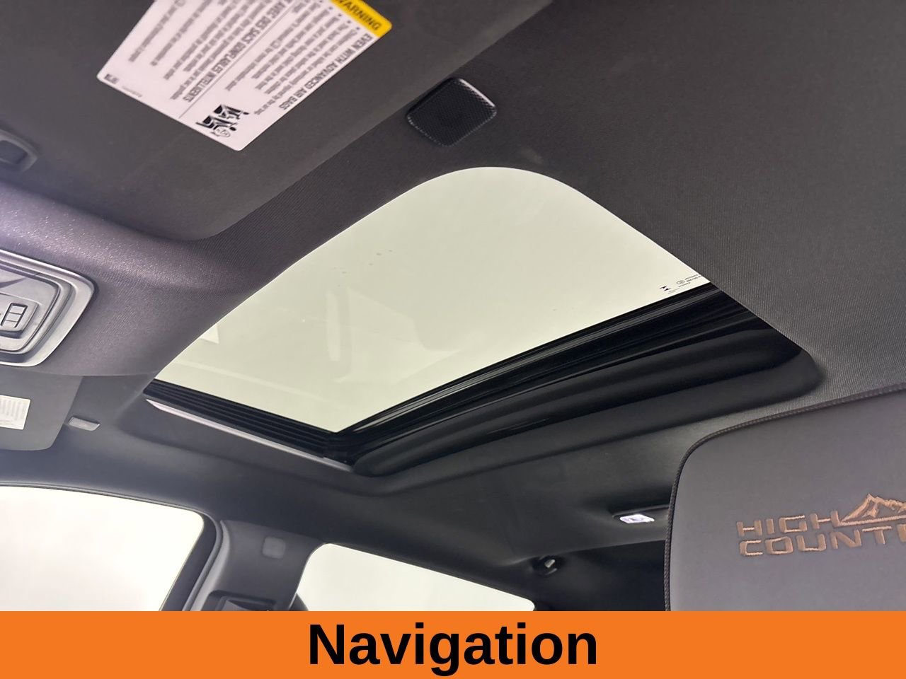 Used 2025 Chevrolet Silverado 1500 High Country w/ Technology Package image 10