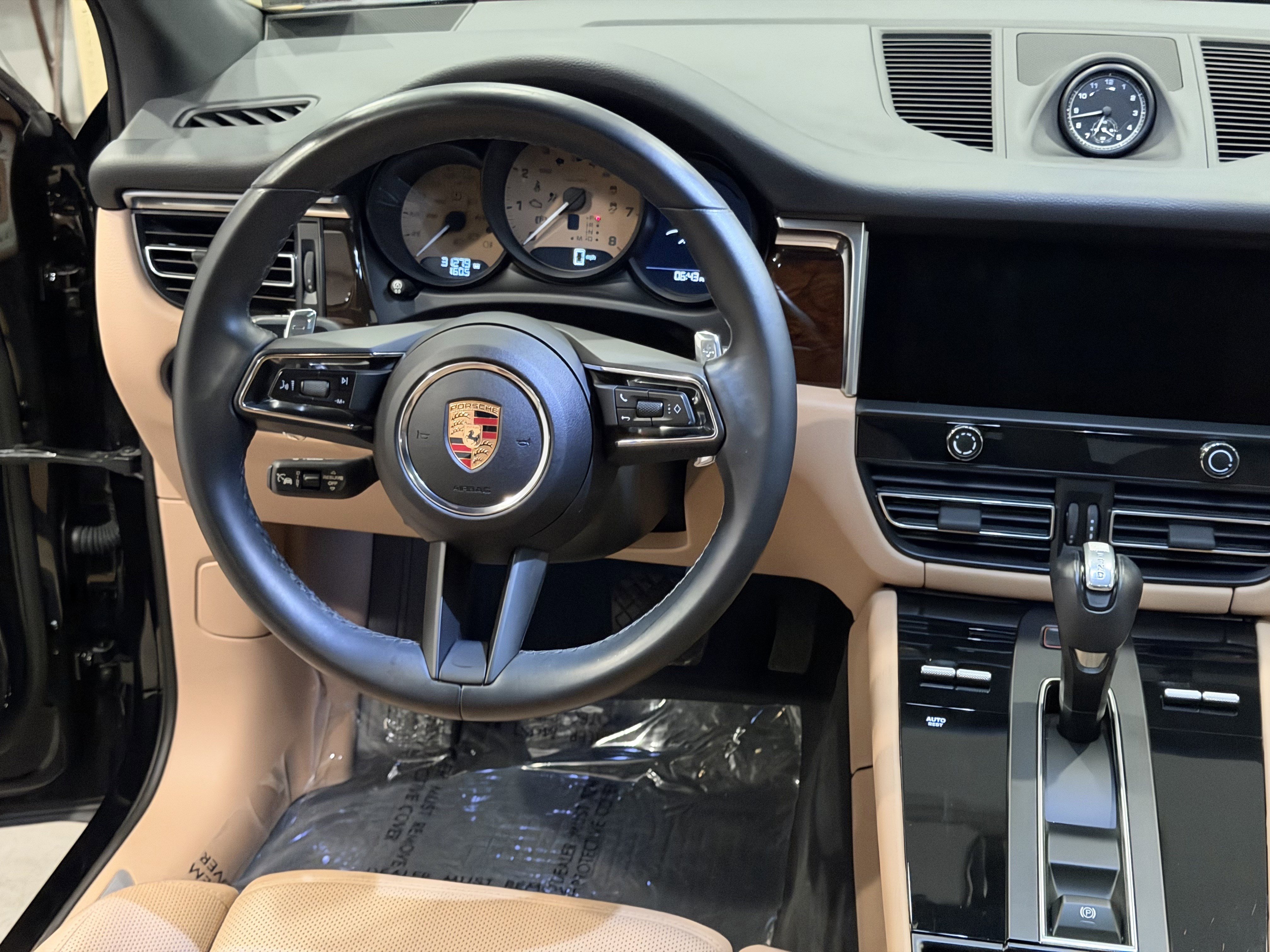 Used 2024 Porsche Macan S AWD/4WD image 20