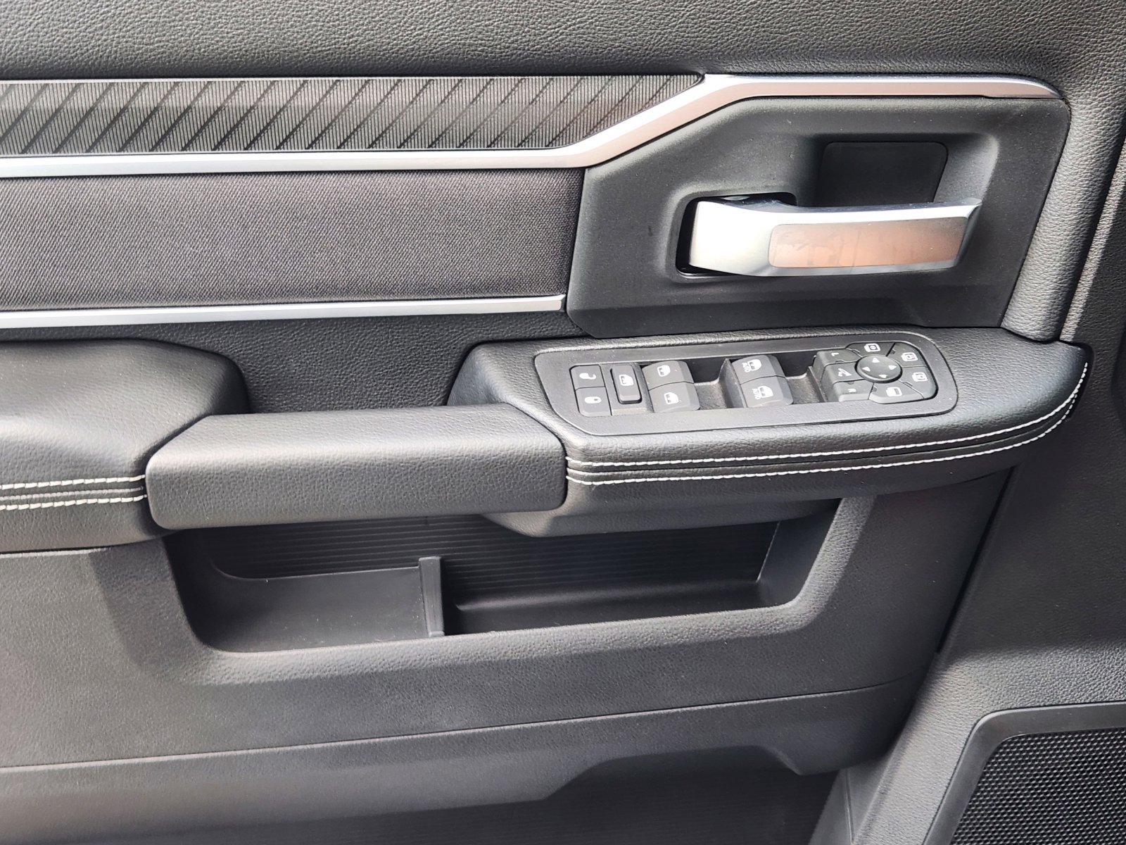 New 2026 RAM 2500 Lone Star AWD/4WD image 21